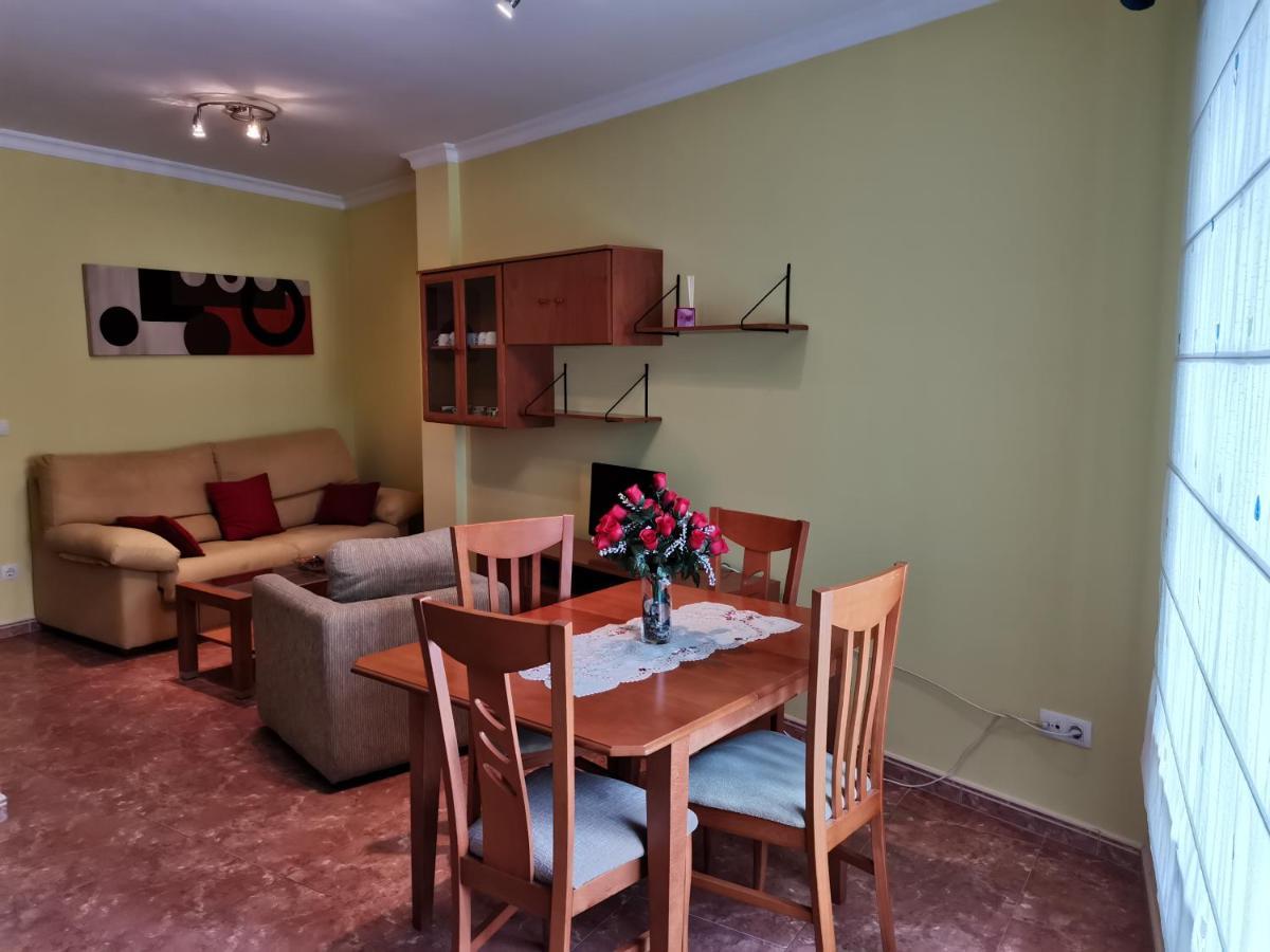Apartamento Apartamento (Cerca Praia Llas) *